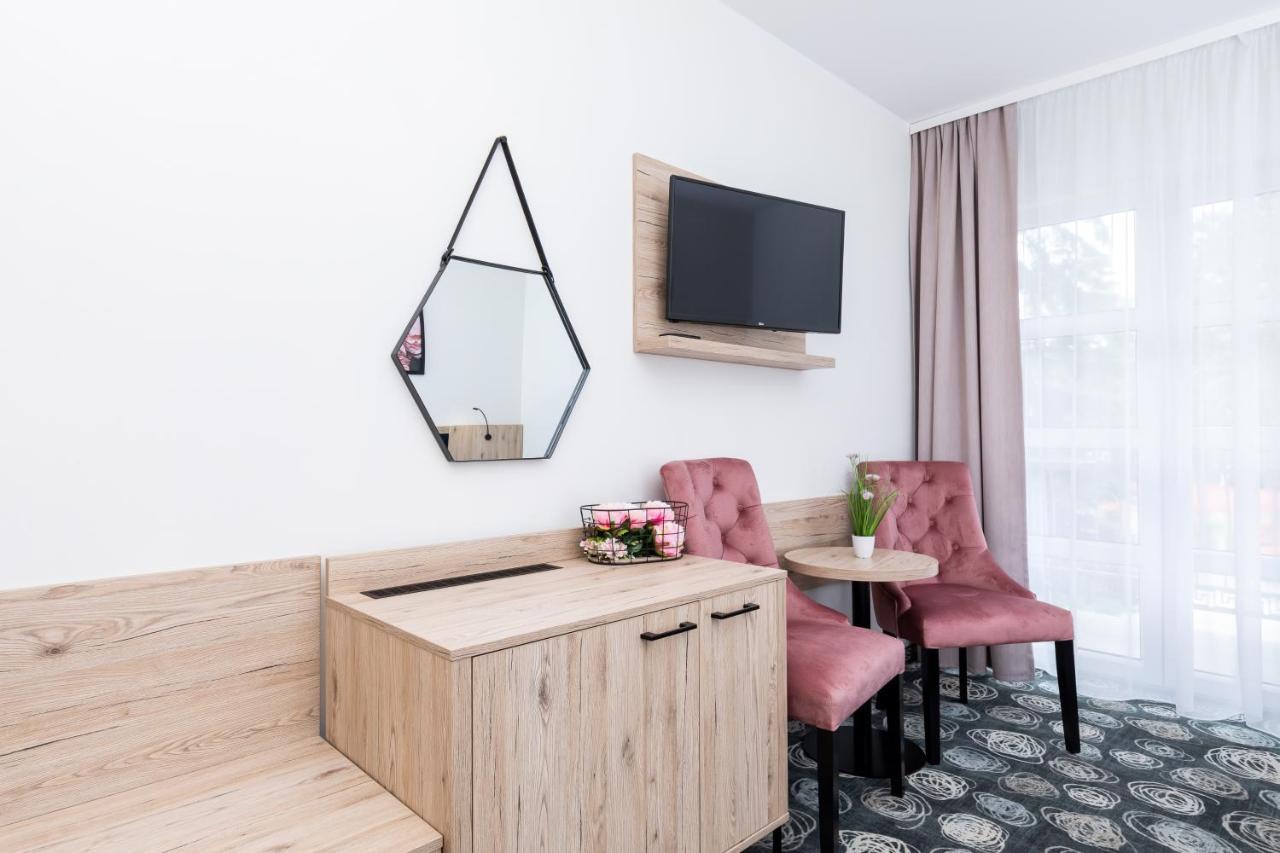 Villa Solaris Pobierowo Buitenkant foto